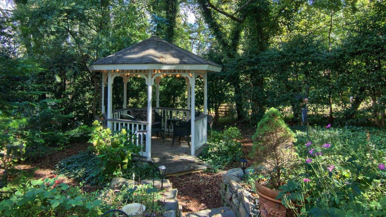 North Lodge On Oakland Bed And Breakfast Asheville Exteriér fotografie
