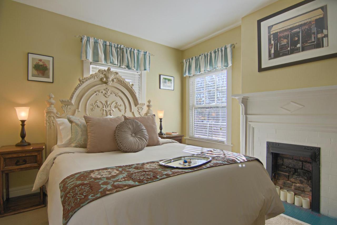 North Lodge On Oakland Bed And Breakfast Asheville Exteriér fotografie