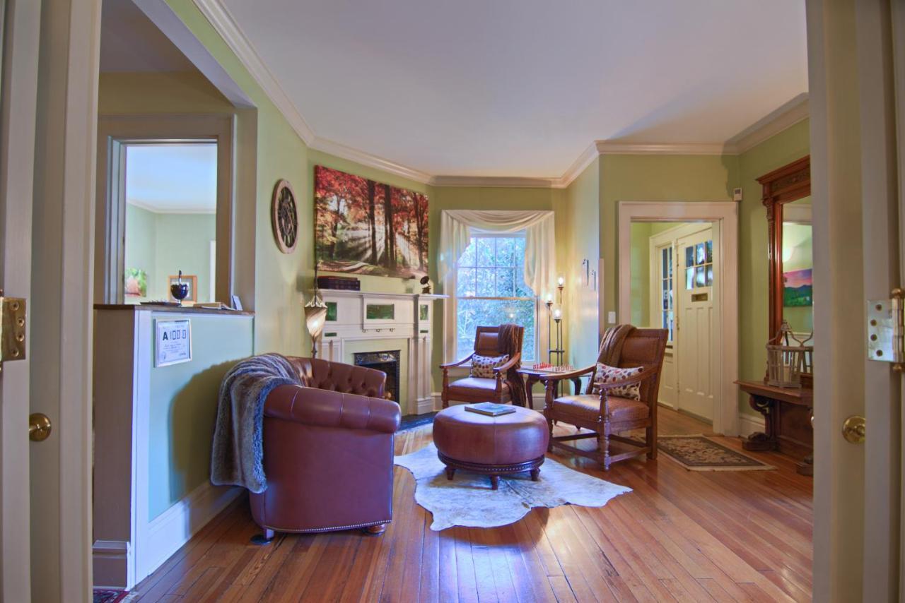 North Lodge On Oakland Bed And Breakfast Asheville Exteriér fotografie